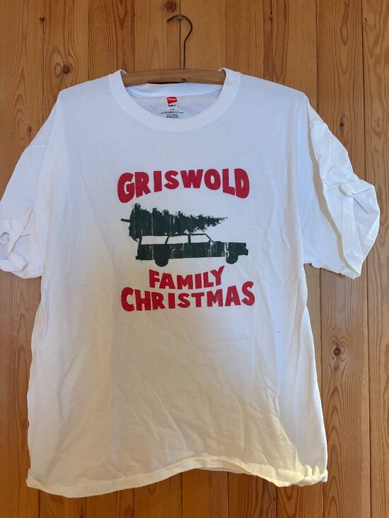 Hanes Other - National Lampoon Christmas Graphic T Shirt
